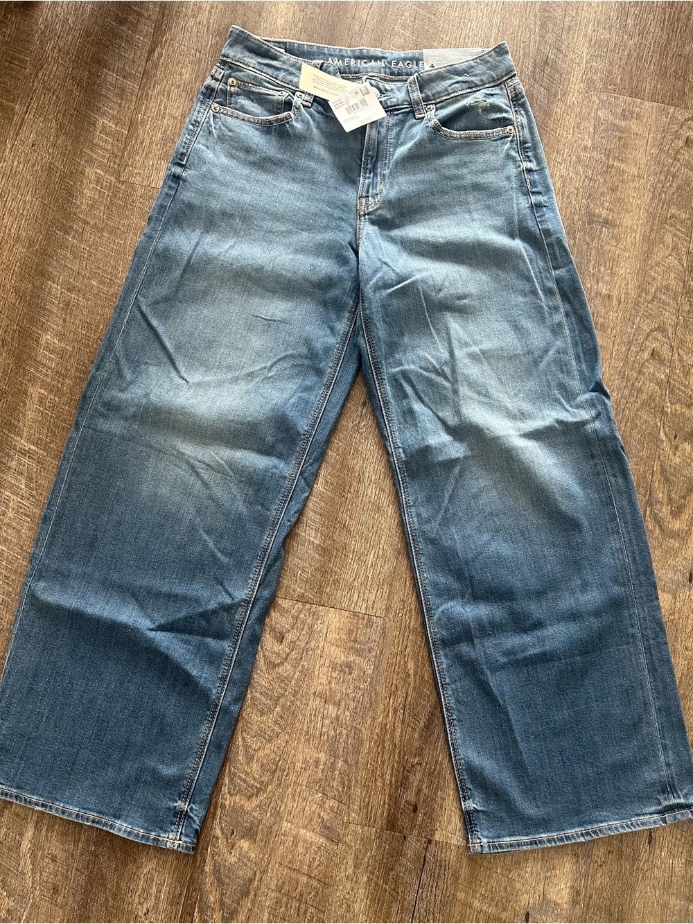 American Eagle Outfitters Women’s Wide Leg Jeans NWT